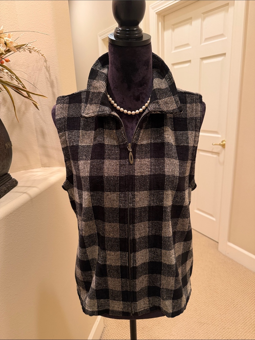 Christopher‎ & Banks Buffalo Plaid Vest